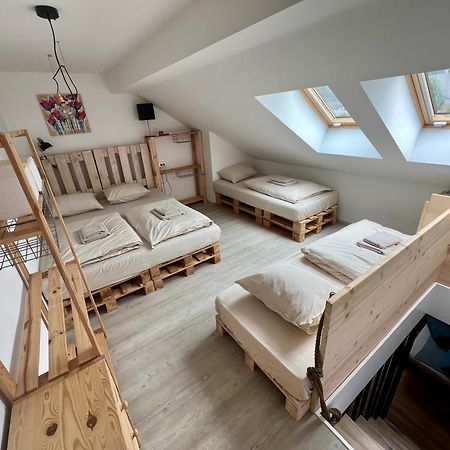 Sport & Sunny Cosy Alpine Retreat Apartamento Kranjska Gora Exterior foto
